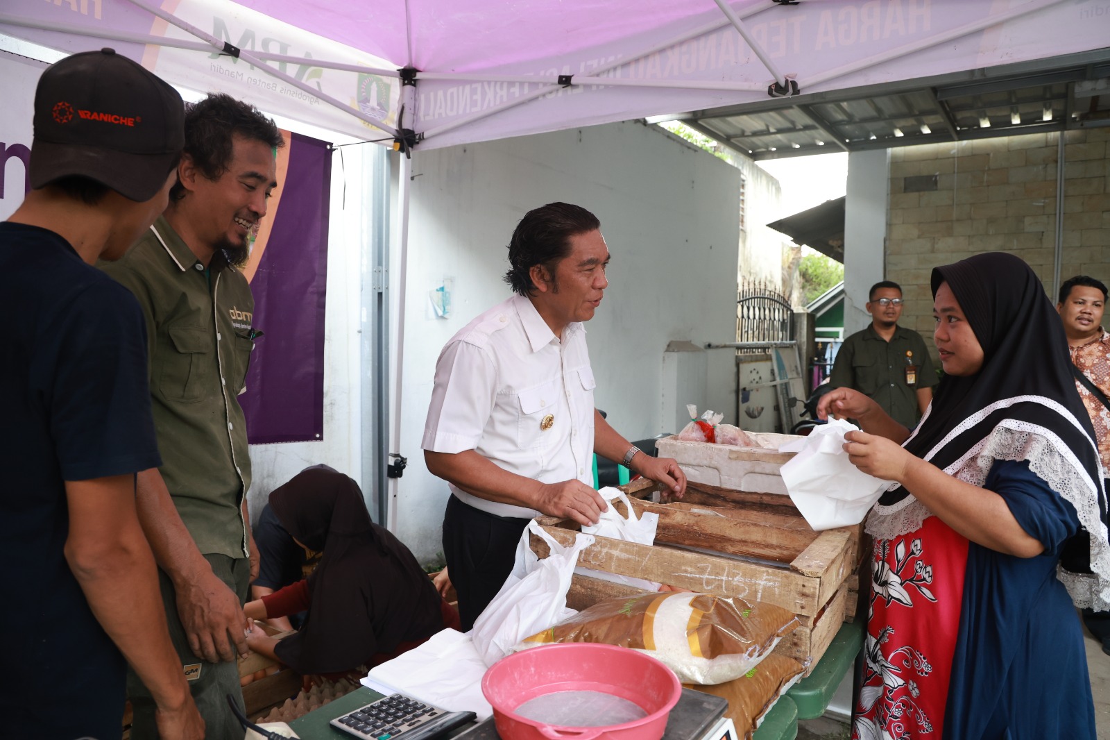 Foto Pj Gub Banten Al Muktabar